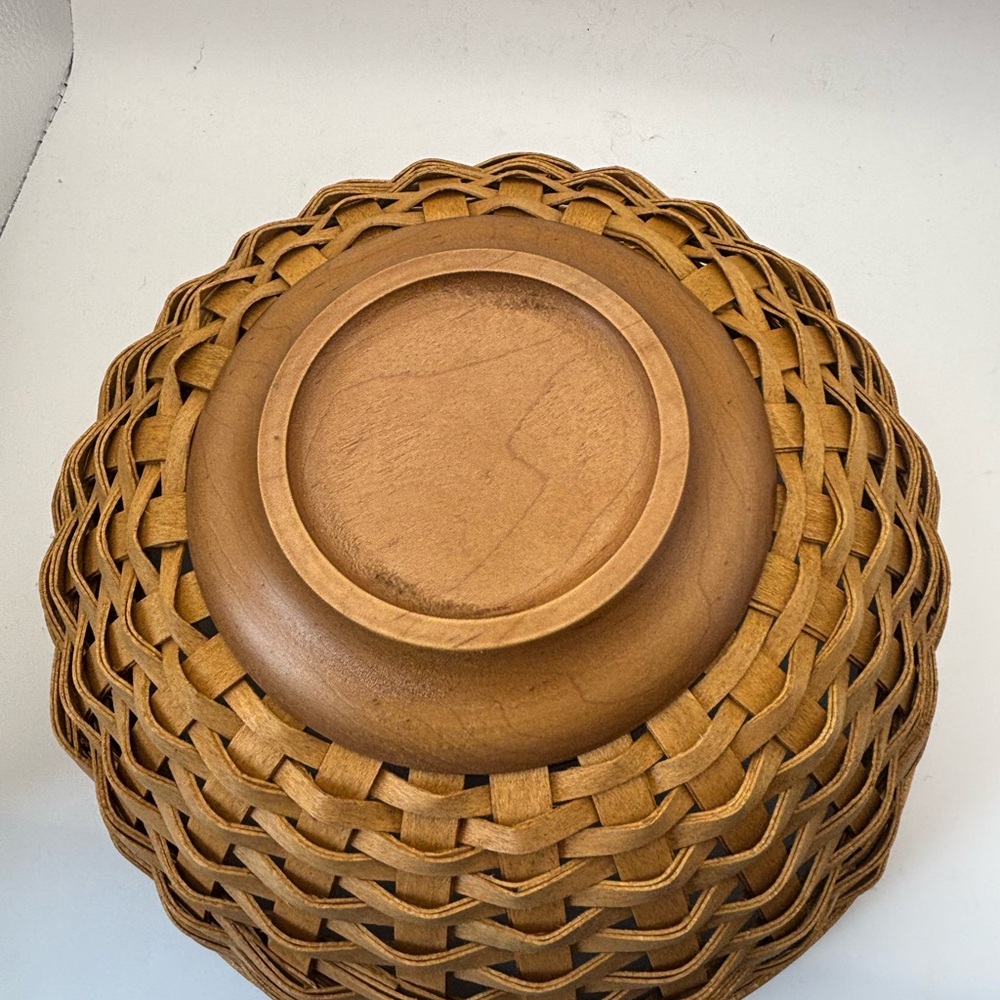 Longaberger Tan and White Woven Basket - Picture 5 of 15